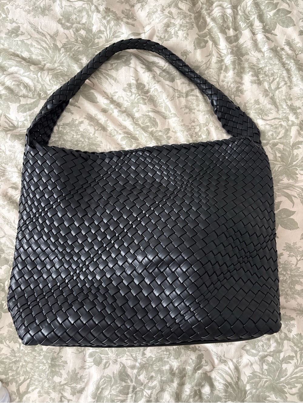 Anthropologie oversized Woven Leather Shoulder Bag - Picture 2 of 3